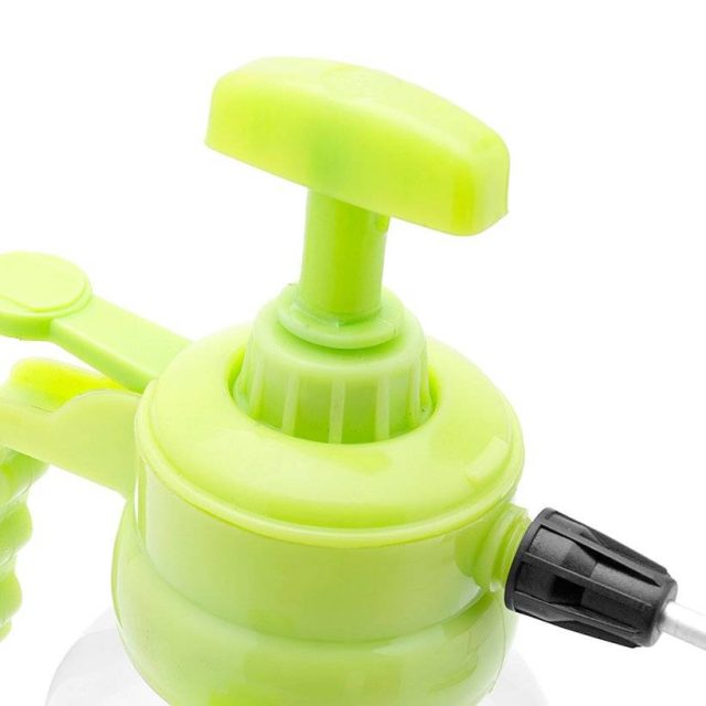 Bình xịt tưới cây cầm tay Hàn Quốc TOV – 1.5 lít