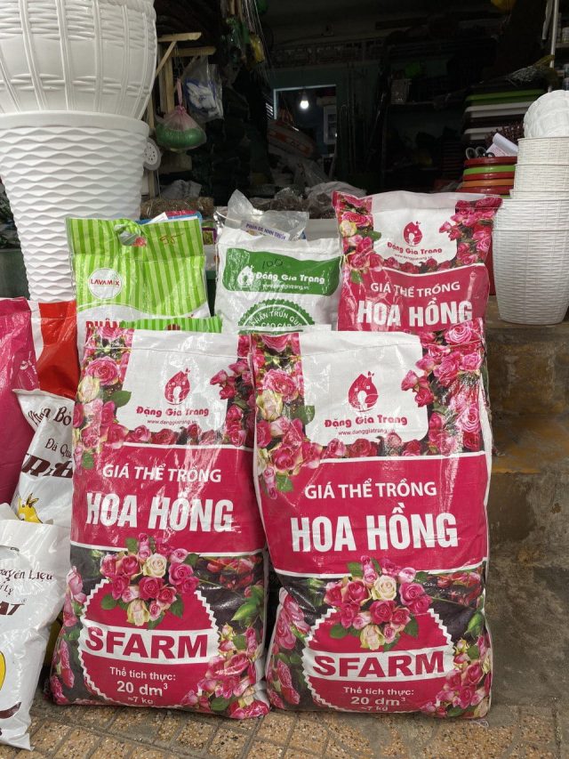 Giá thể hoa hồng Sfarm bao 20dm3 - 7KG - Hình ảnh 2