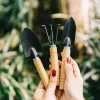 bộ 3 dụng cụ làm vườn xẻng, cào, xới đất park tools