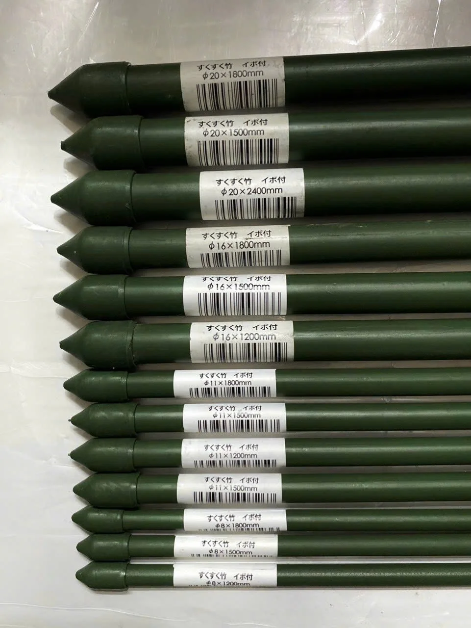 Cây chống sắt bọc nhựa.