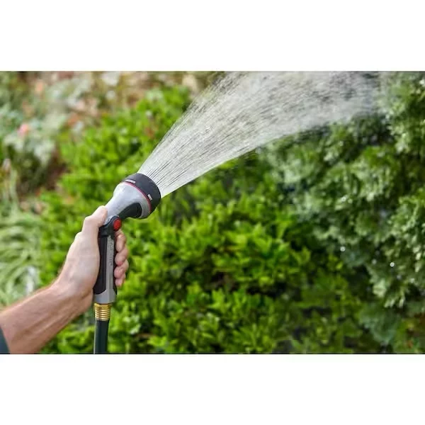 Vòi phun cao cấp Mỹ, 8 kiểu phun, điều khiển chỉ bằng ngón tay cái. - Hình ảnh 5
